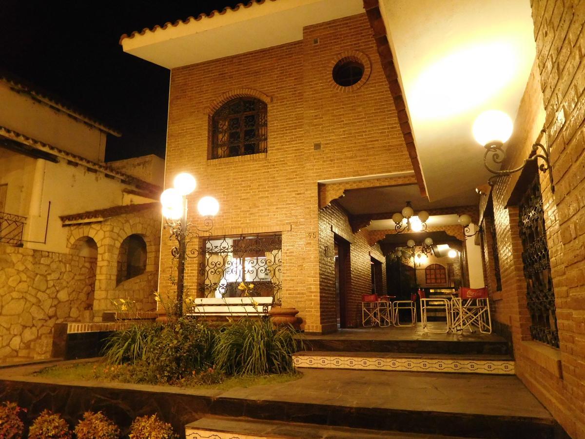 La Posada Alta Gracia Exterior photo